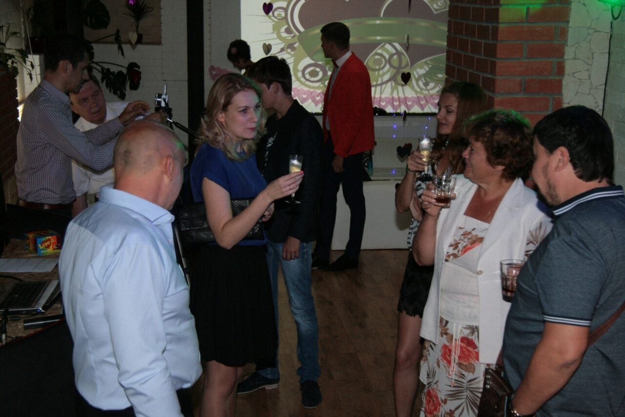 Арендовать Лофт с барной стойкой