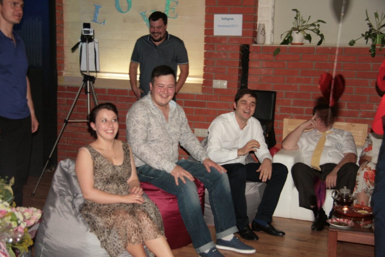 Арендовать Лофт с барной стойкой