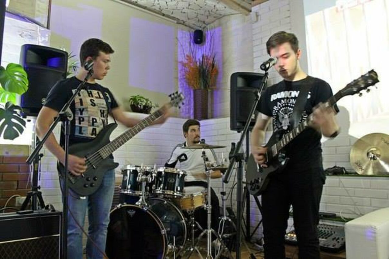 Арендовать Лофт с барной стойкой