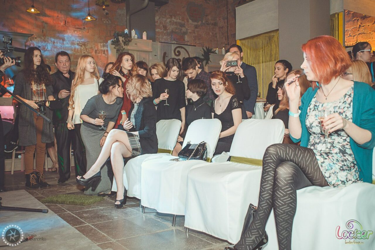 Арендовать Locker Quest Bar  