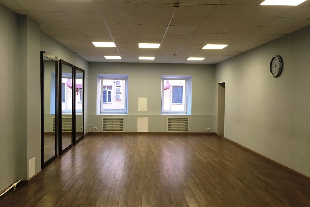 Арендовать Зал №1 площадью 60 м.кв. свободной компоновки