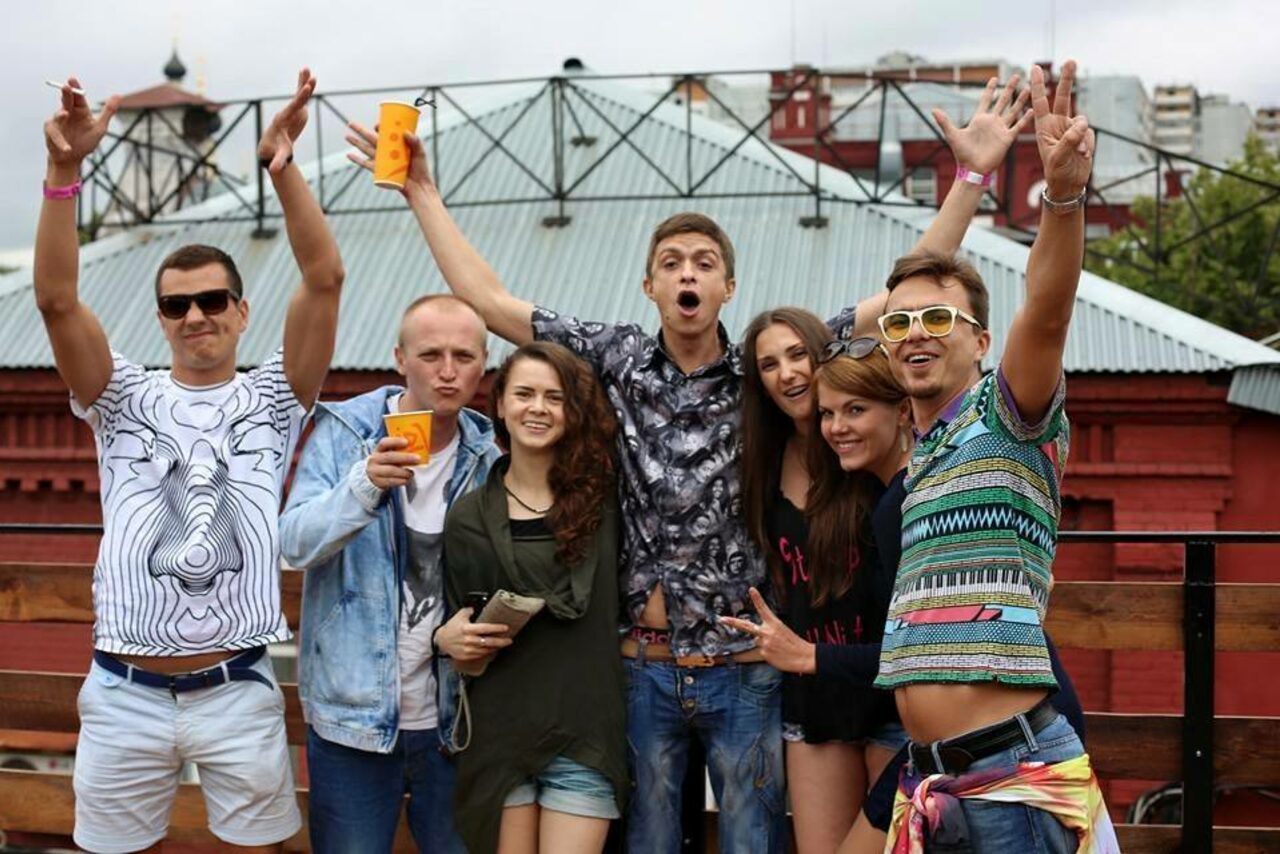 Арендовать Level 19. Крыша для вечеринок