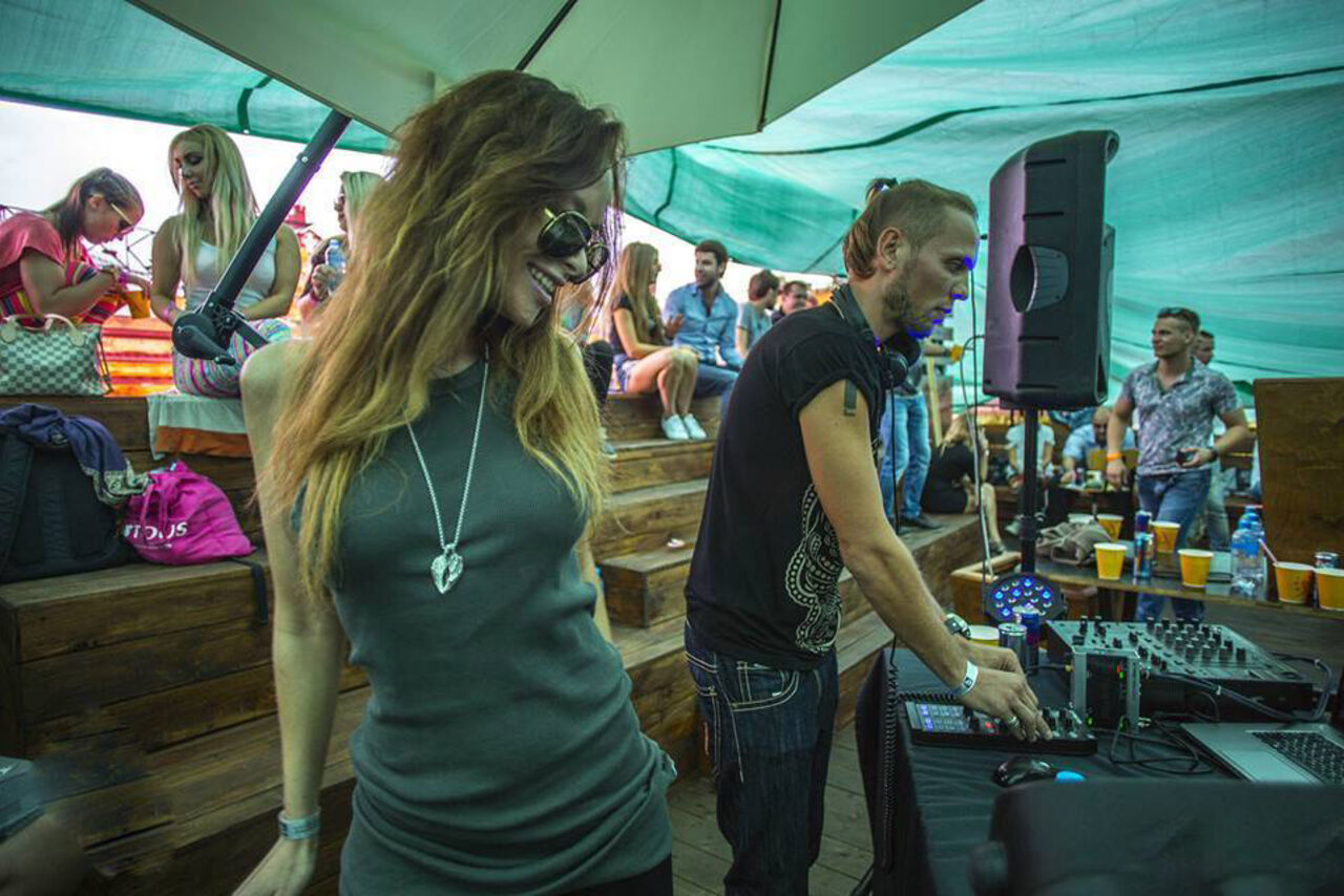 Арендовать Level 19. Крыша для вечеринок