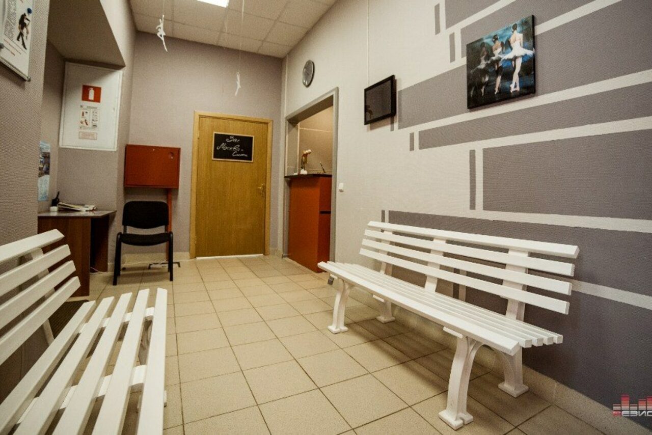 Арендовать АСРДС Резиденция танца Рублевское Танцевальный зал с душевой