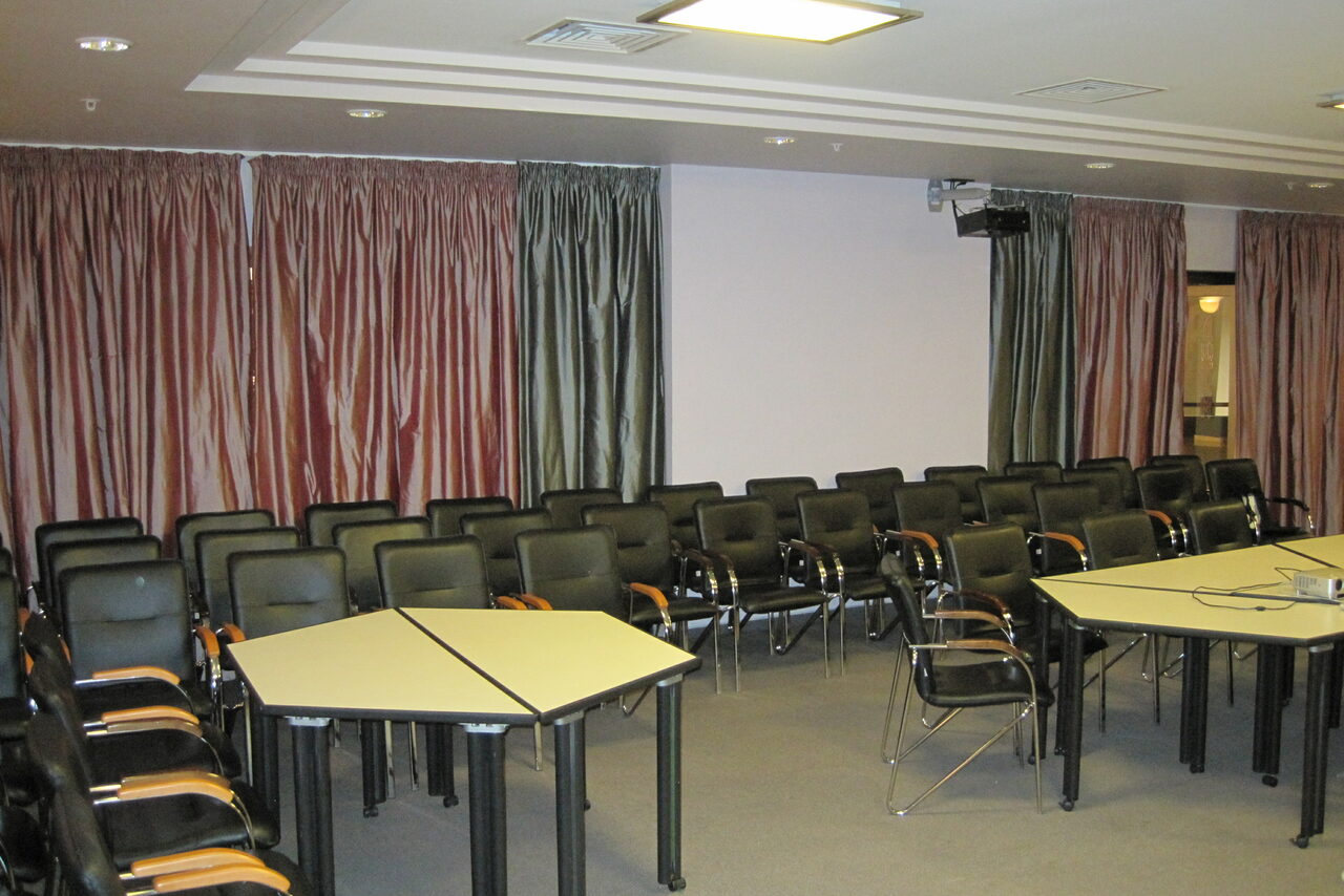 Арендовать ГлавУпДК при МИД