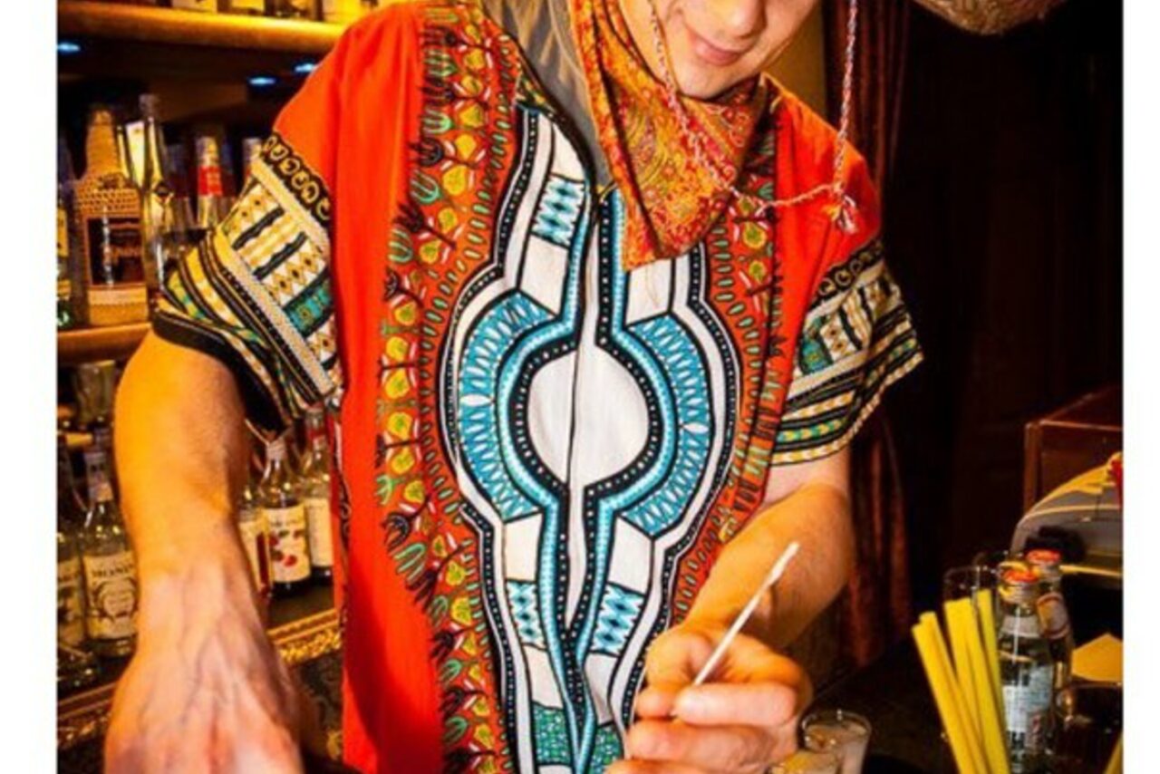 Арендовать Клубное пространство с караоке