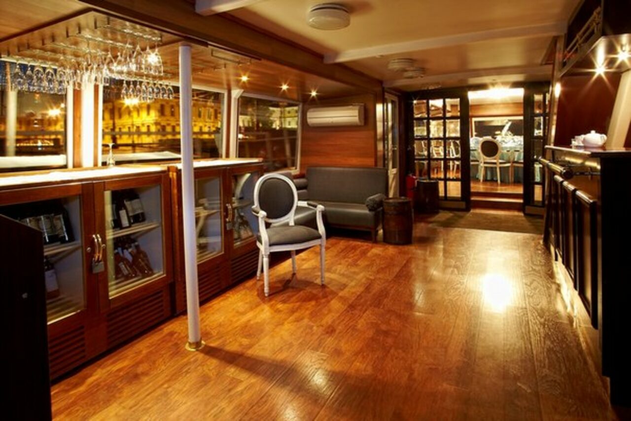 Арендовать Теплоход Notte Bianca