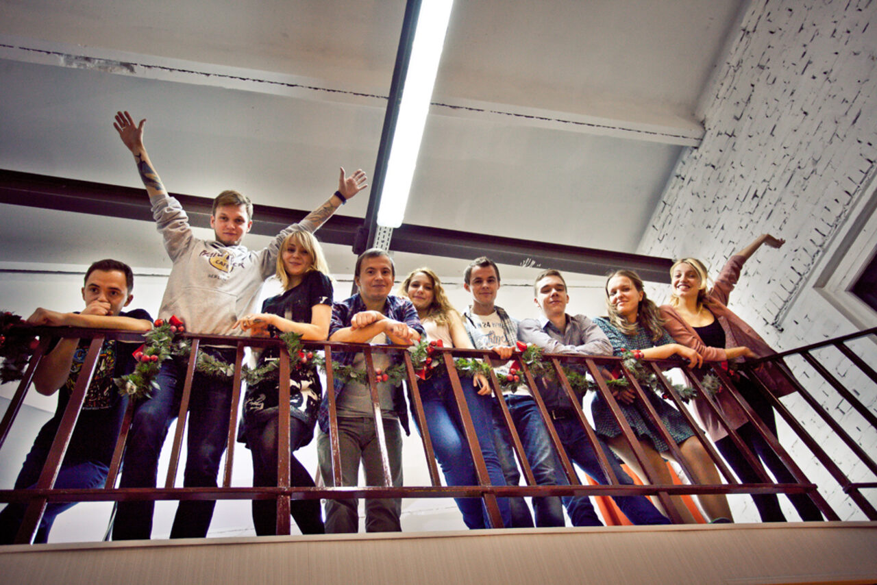 Арендовать Студия Апельсин Круглосуточный "шумный" лофт