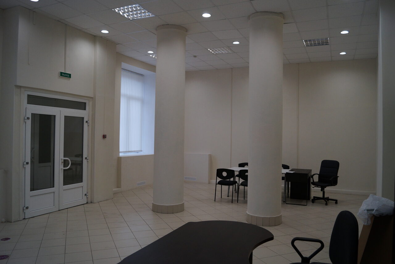 Арендовать У фонтана