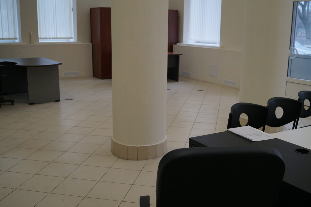 Арендовать У фонтана