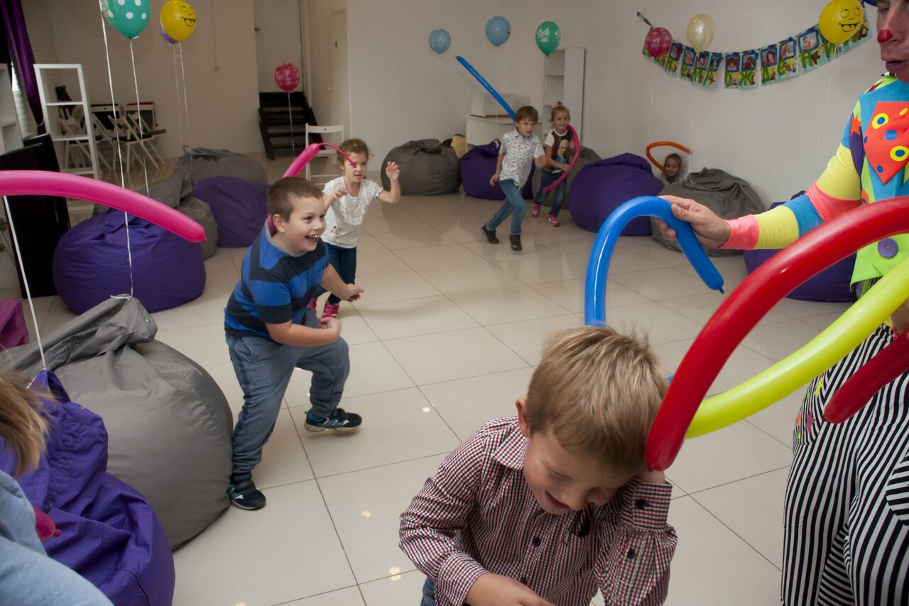 Арендовать Лофт на Самокатной. Светлый лофт на набережной