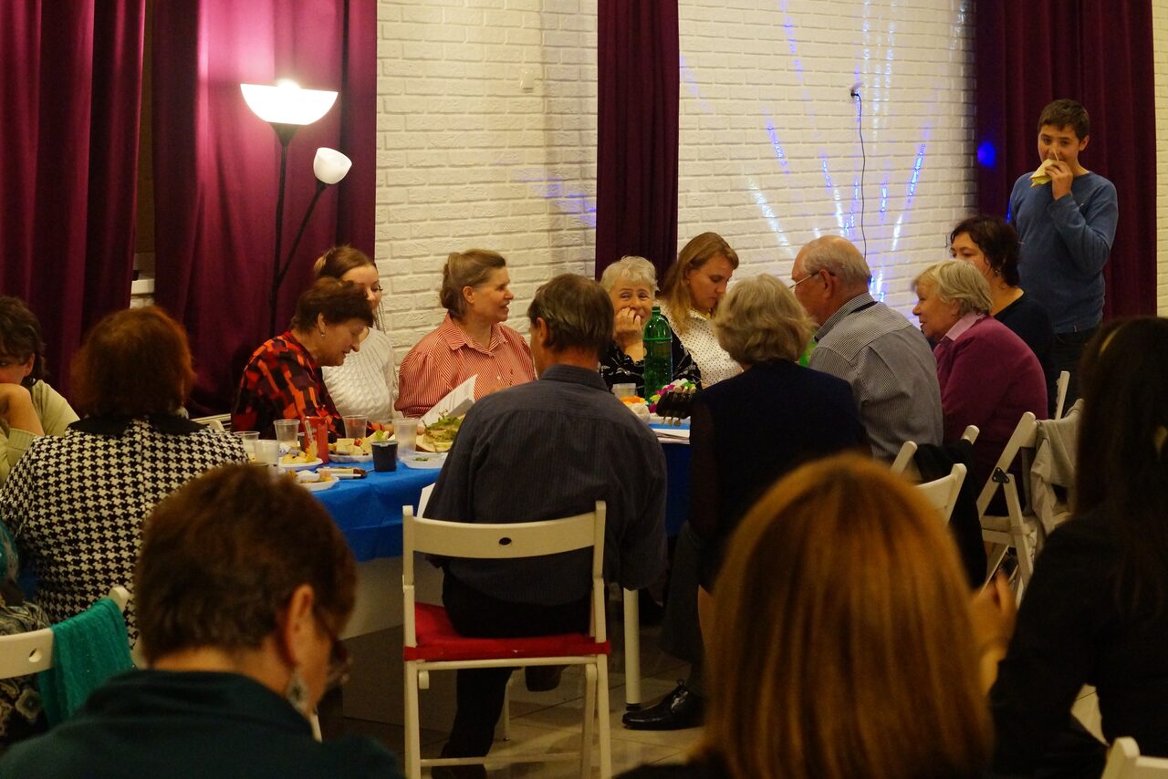 Арендовать Лофт на Самокатной. Светлый лофт на набережной