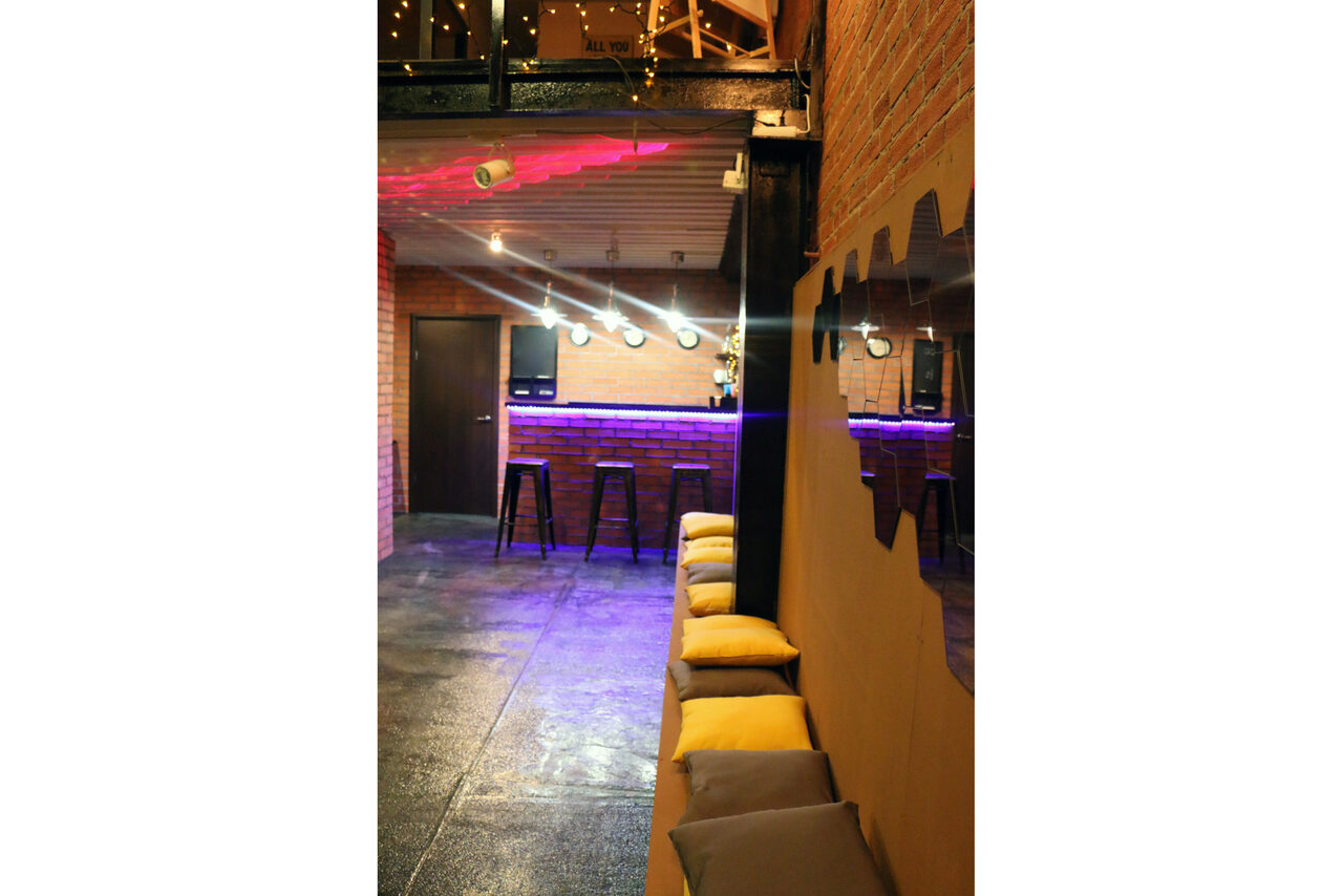 Арендовать The Loft Club Лофт с микшером и светомузыкой