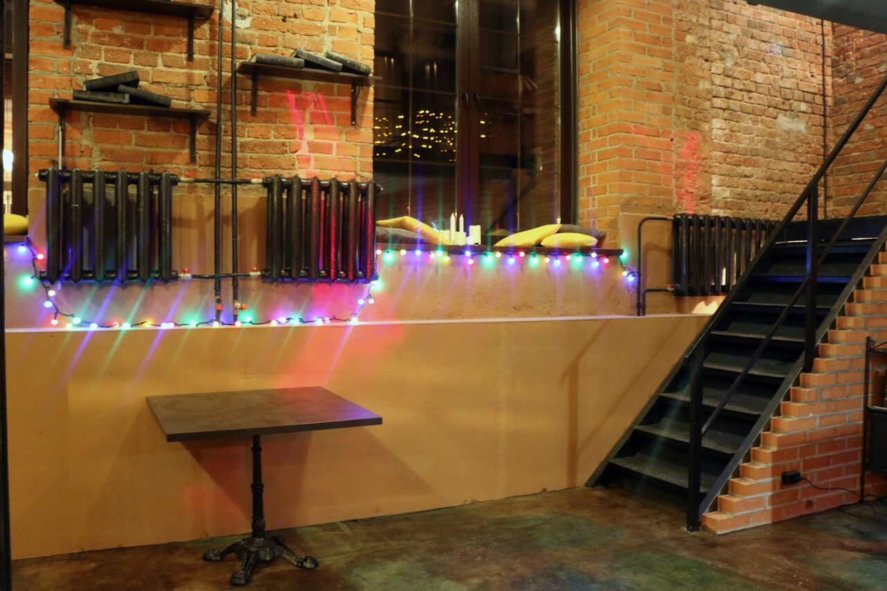 Арендовать The Loft Club Лофт с микшером и светомузыкой