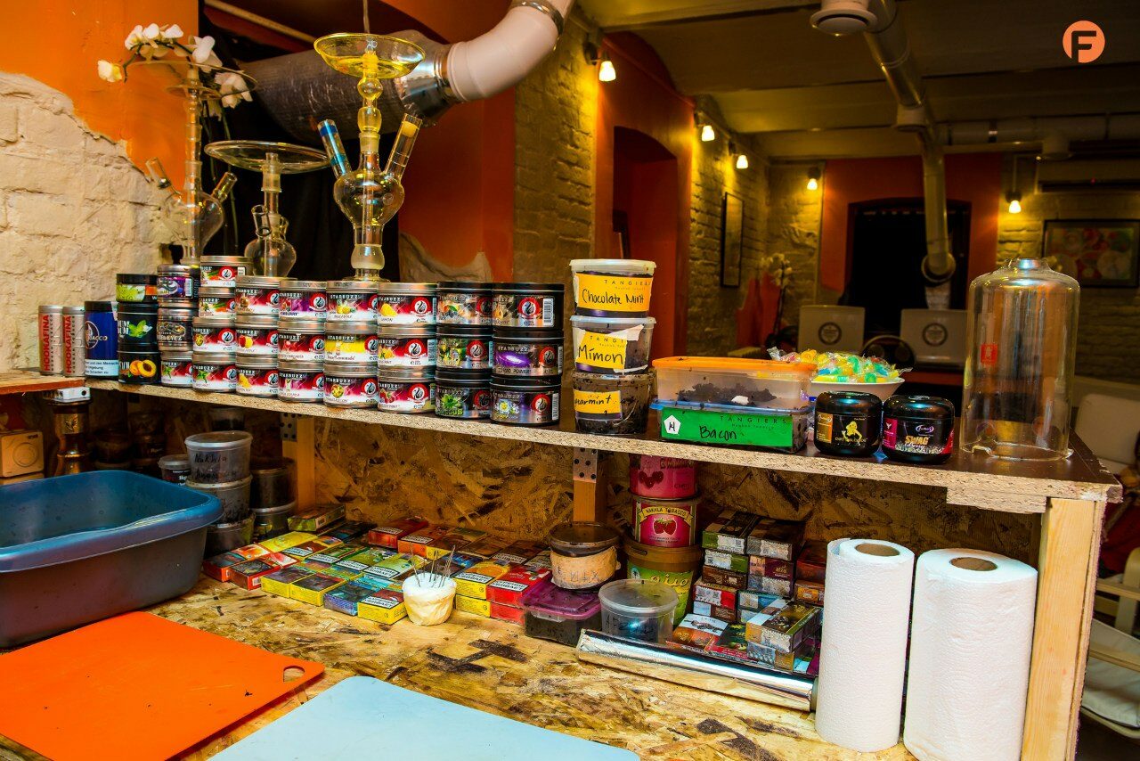 Арендовать F-Lounge Кальянная в почасовую аренду