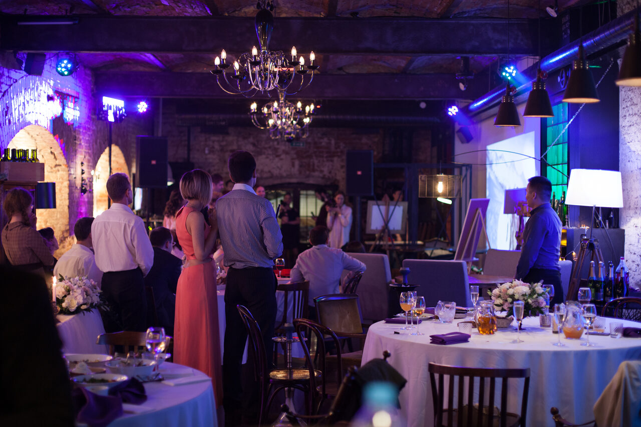 Арендовать Управление DEEP SPACE Loft & kitchen