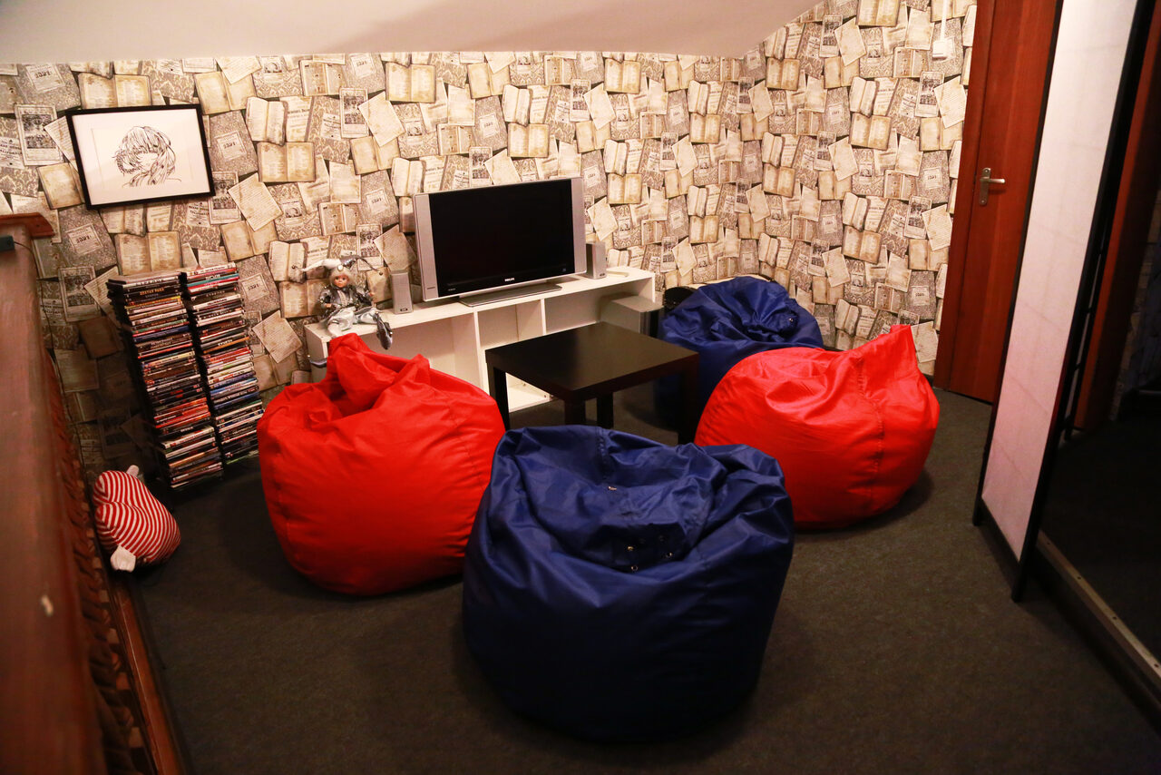 Арендовать Антикафе "ГаражЪ"