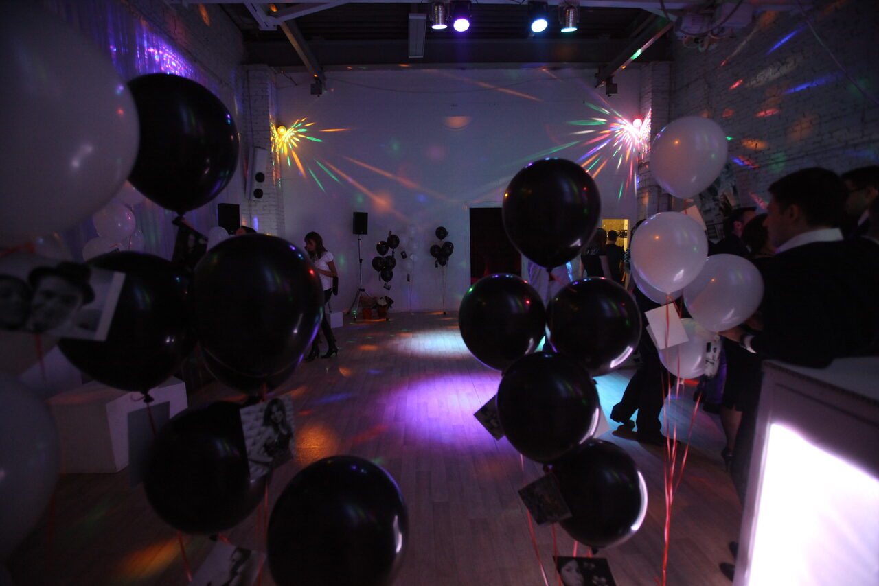 Арендовать Лофт Моя Студия с включенным фуршетом