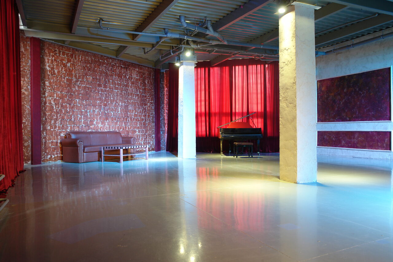 Арендовать SunlightStudio