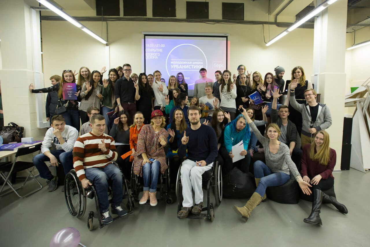 Арендовать Модный лофт с высокими потолками