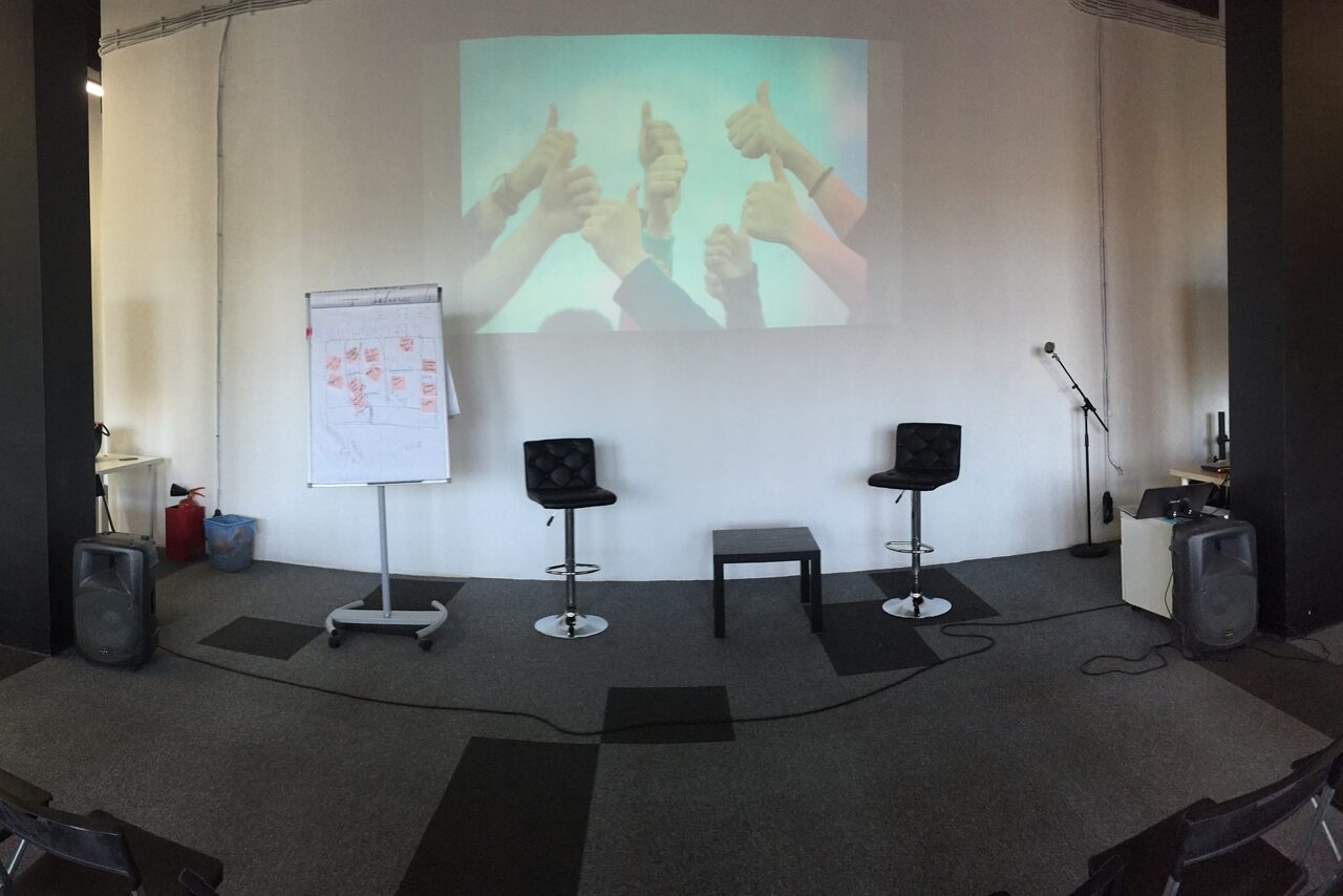 Арендовать Модный лофт с высокими потолками