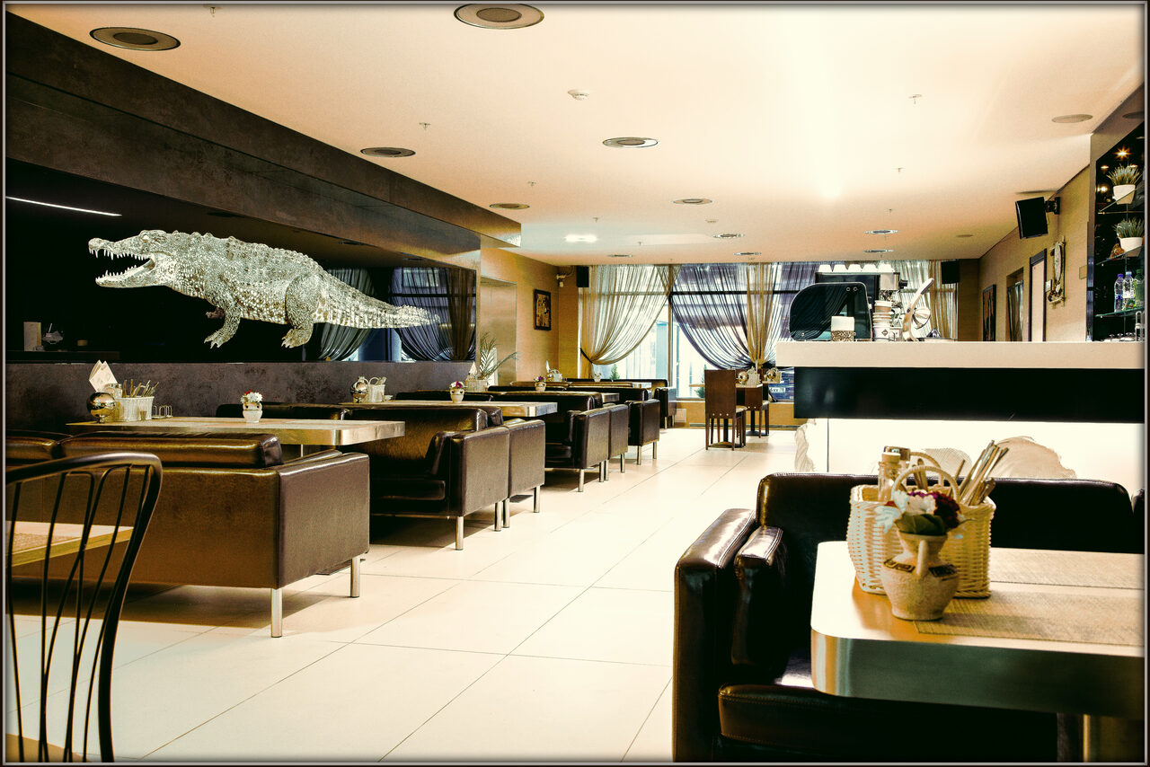 Арендовать Бар с зелеными растениями