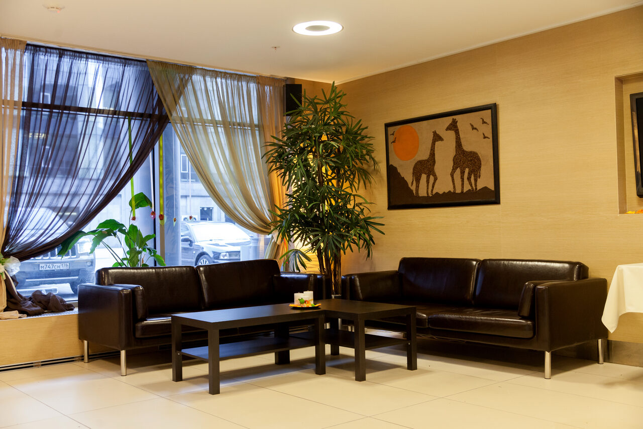 Арендовать Бар с зелеными растениями