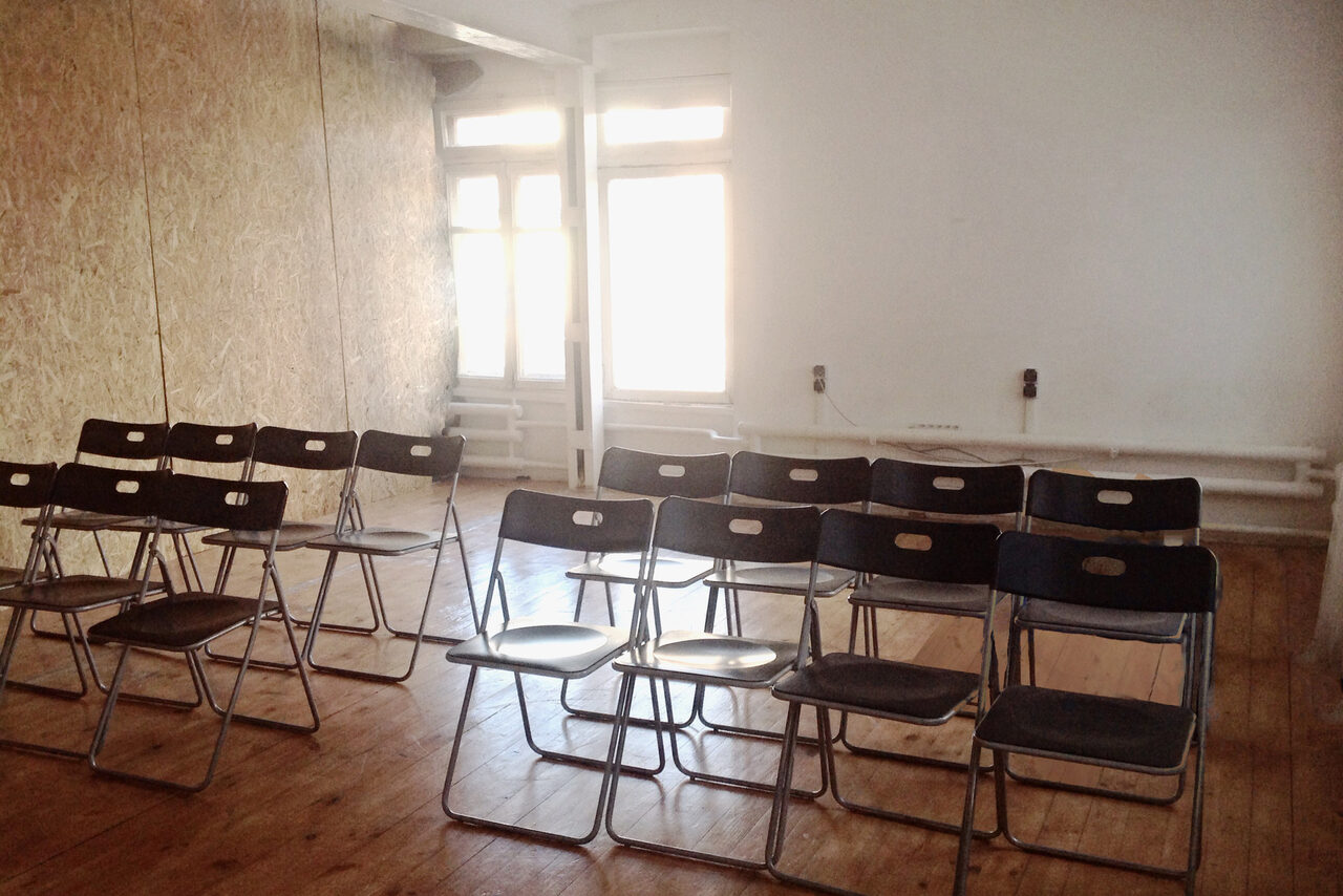 Арендовать Творческая студия с отдельным входом