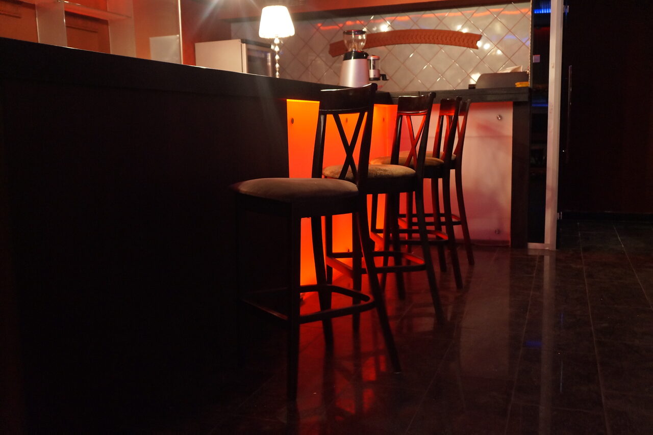 Арендовать Дом на Патриарших Дизайнерское помещение в стиле классицизм