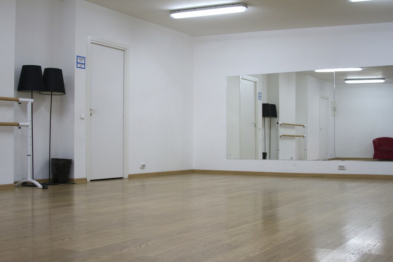 Арендовать DanceOptions Moscow