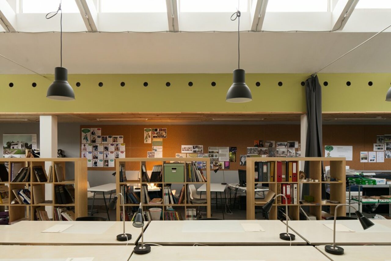 Арендовать Ляг поспи я доделаю