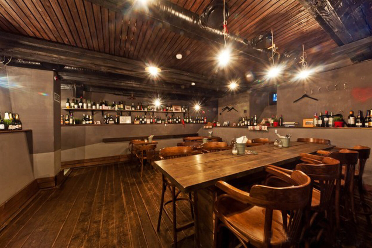 Арендовать Декабрист Стейкбар