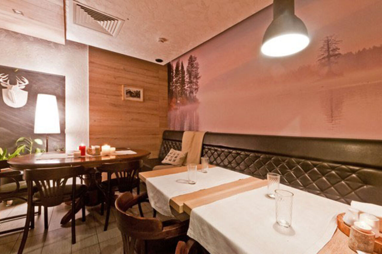 Арендовать Декабрист Стейкбар