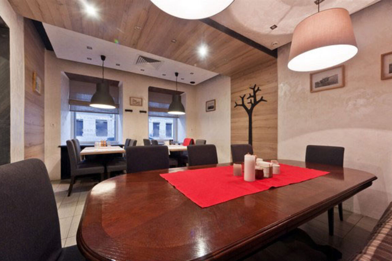 Арендовать Декабрист Стейкбар