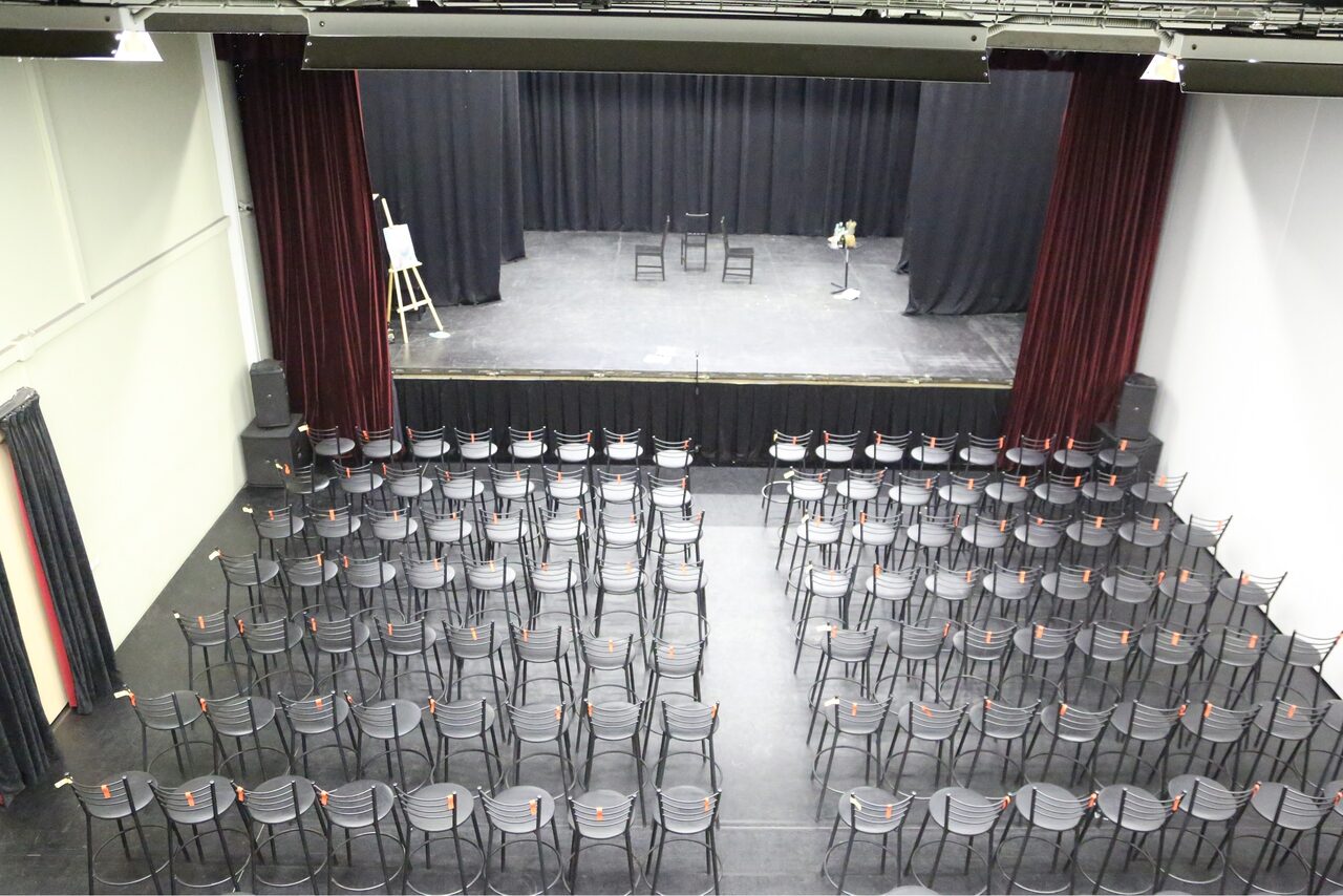 Арендовать Дом фламенко "Фламенкерия"