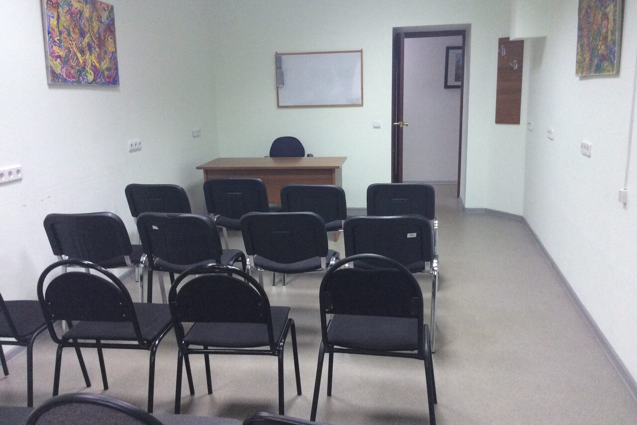 Арендовать Luckyspace Снять зал для тренинга