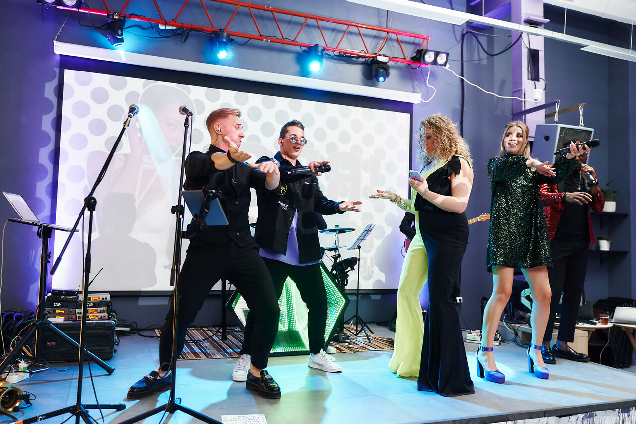 Арендовать Лофт Комната. Уютный лофт для вечеринок 