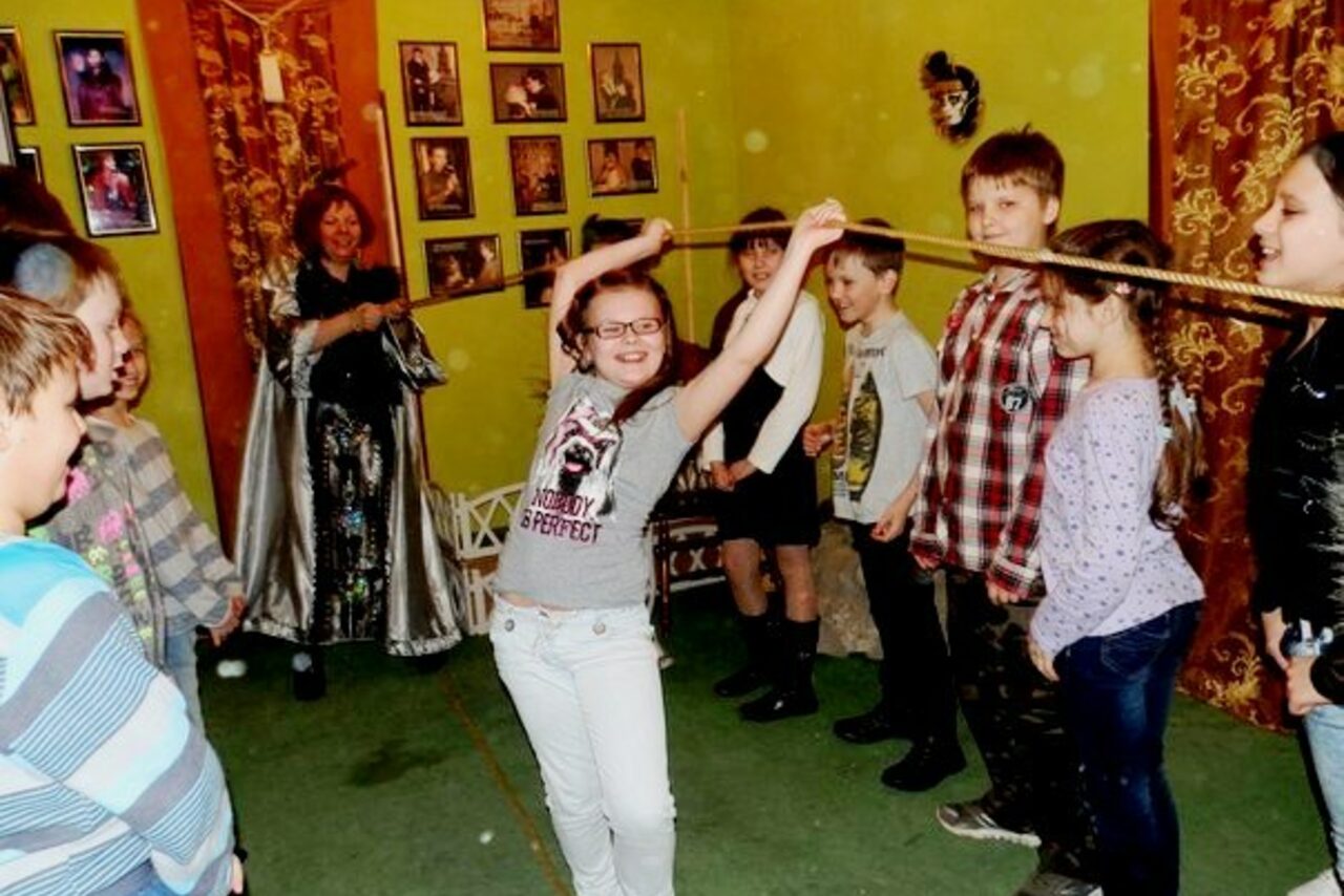 Арендовать СТРАНА СЧАСТЬЯ