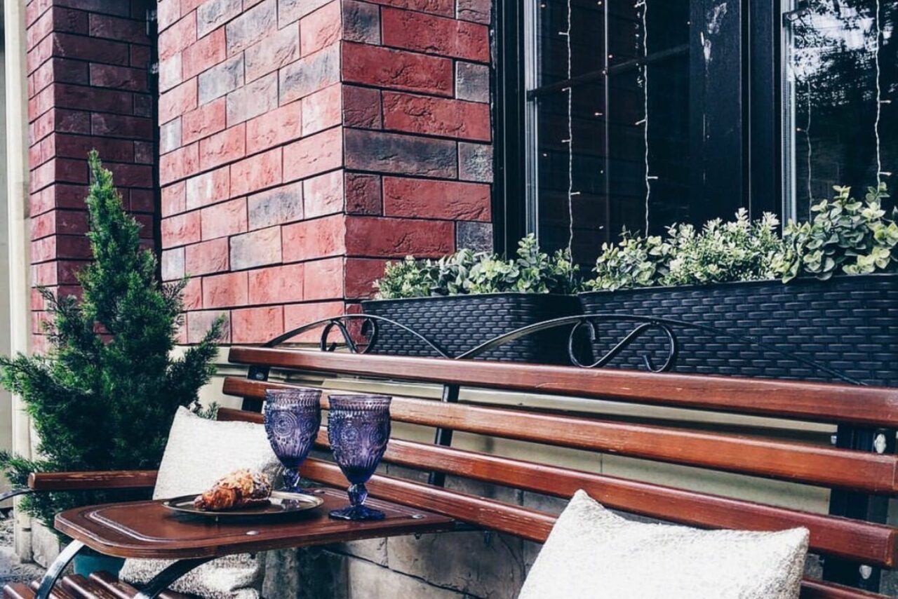 Арендовать Лофт с кухней и камином 