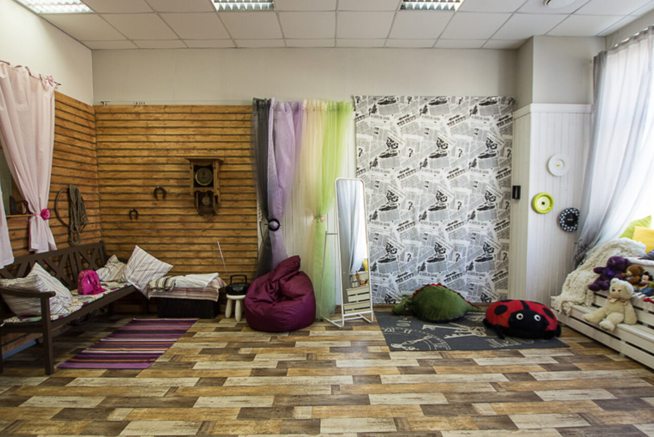 Арендовать Фотостудия Руслана Громова Фотостудия с кучей декораций