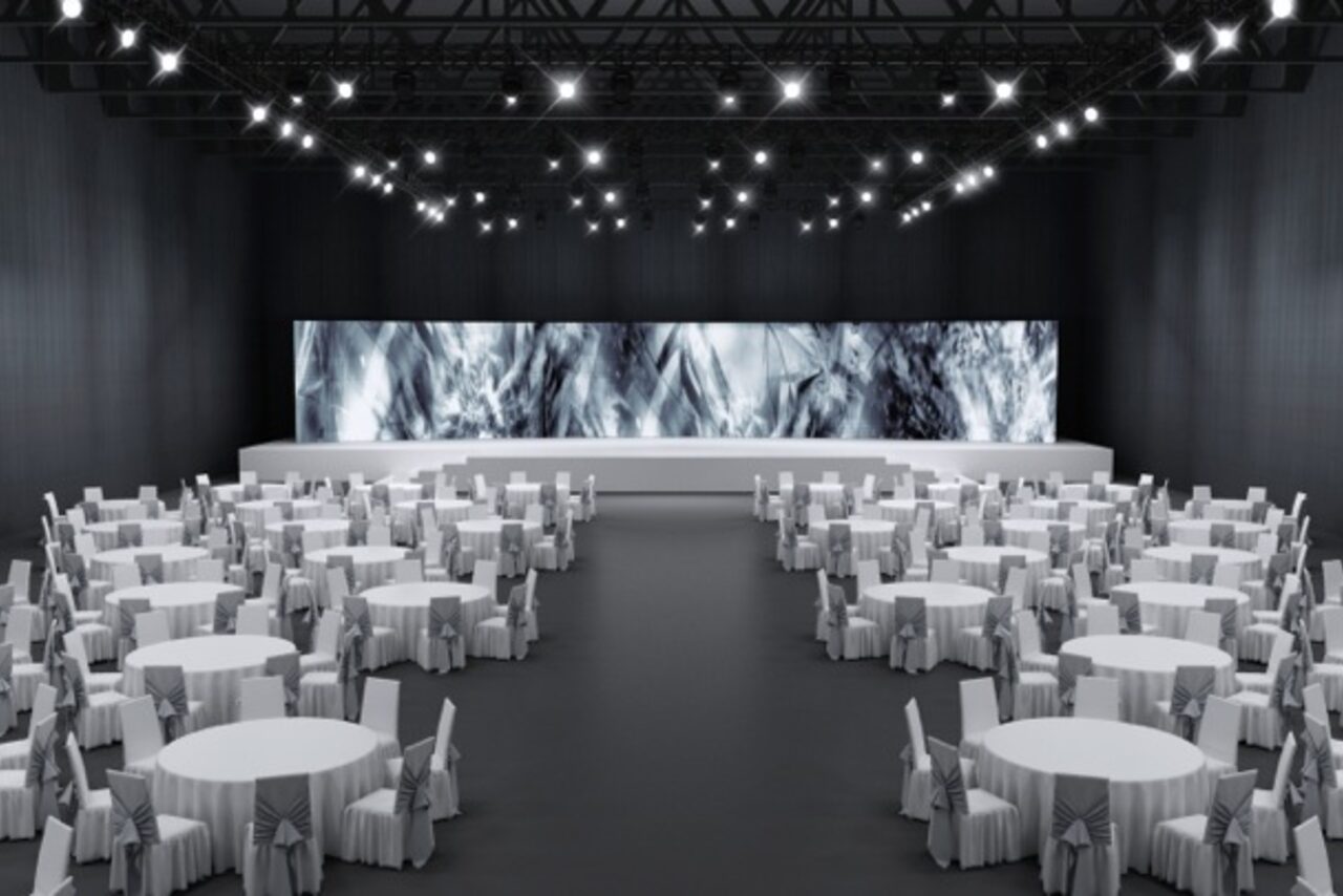 Арендовать Мультимедийное пространство для корпоративов, крупных презентаций, форумов