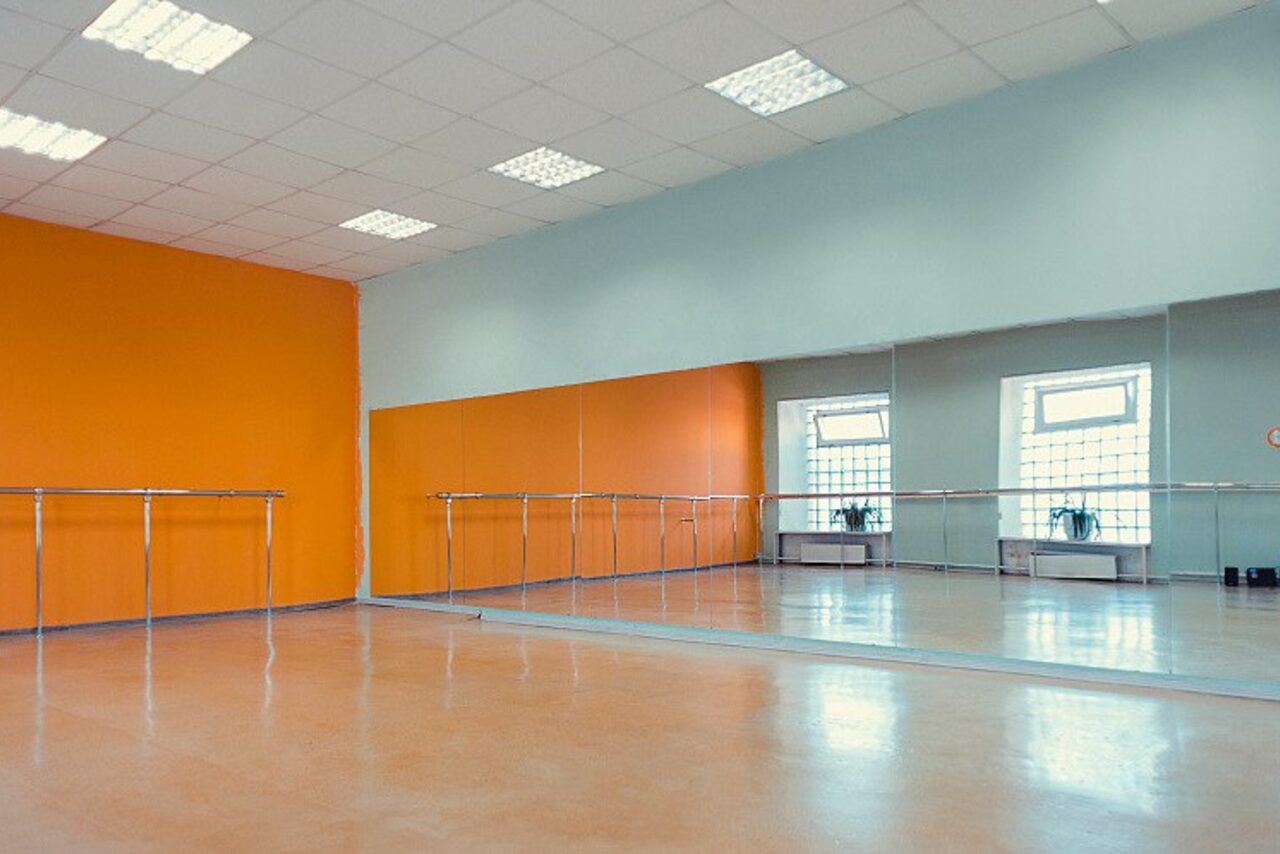 Арендовать Школа танцев Экспромт 