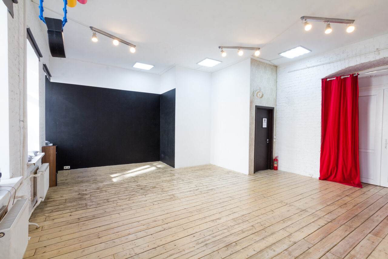 Арендовать Студия для занятий и съемок