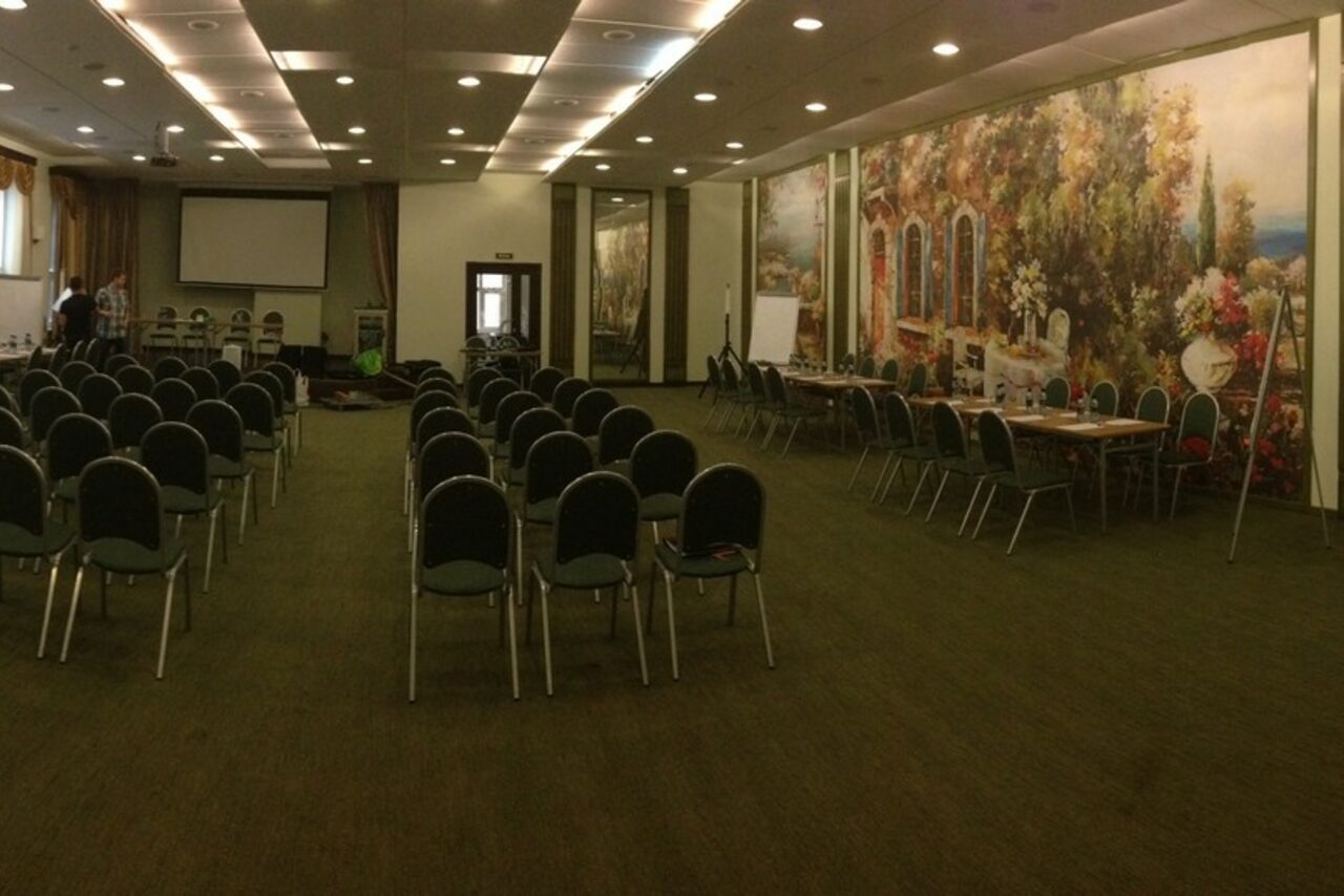 Арендовать Country conference hall