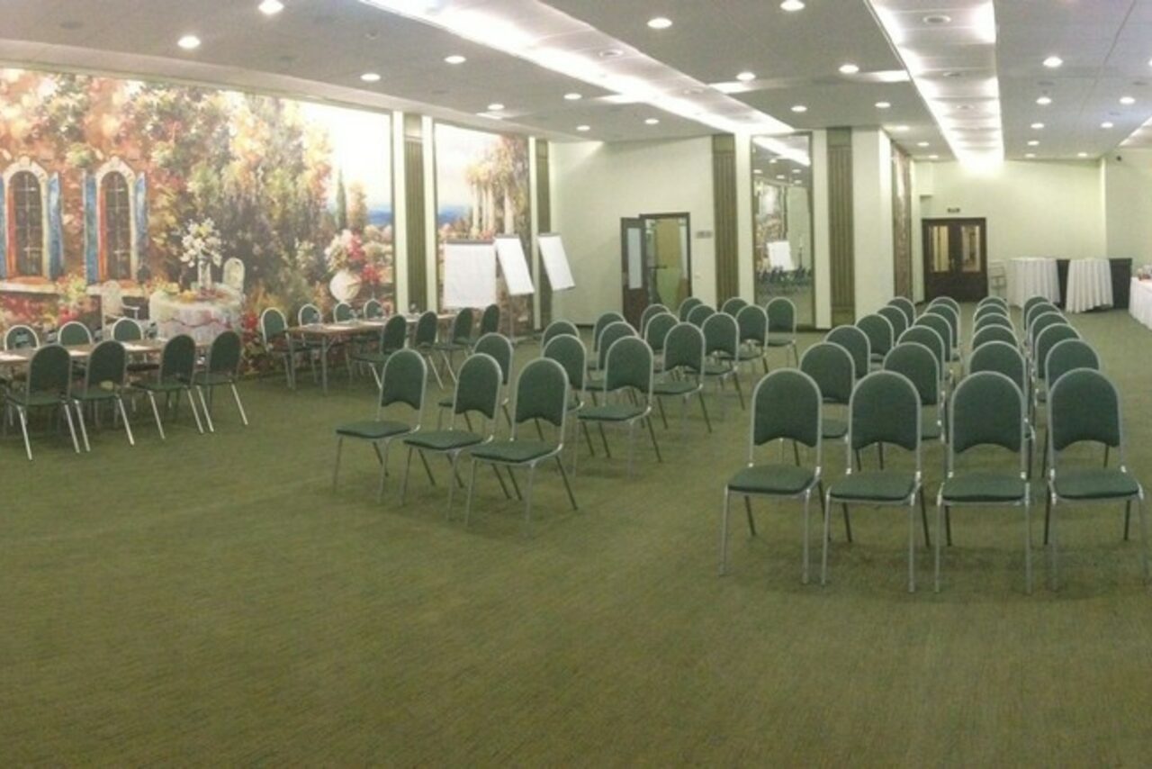 Арендовать Country conference hall