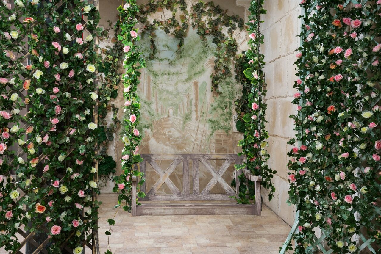 Арендовать 713.Media Красочный лофт для вечеринок и праздников