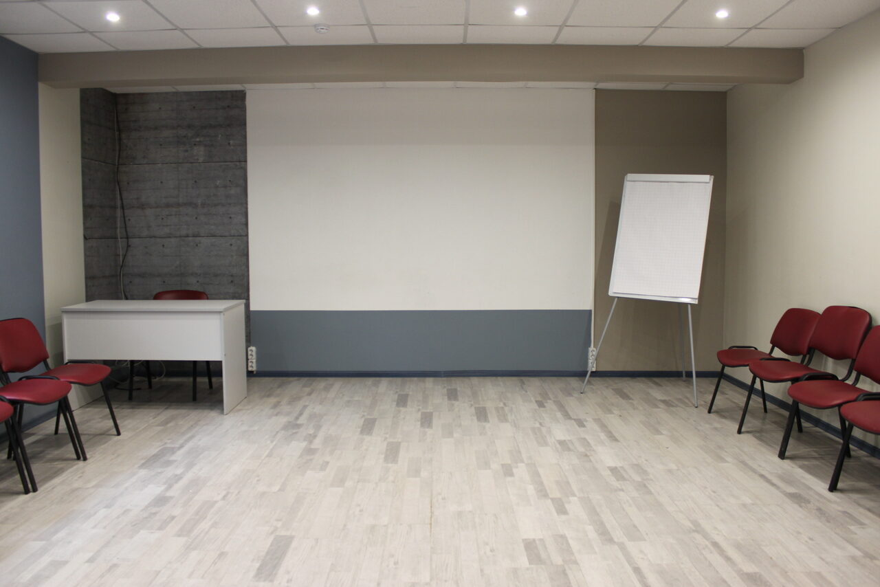 Арендовать Лернер. Оборудованная аудитория