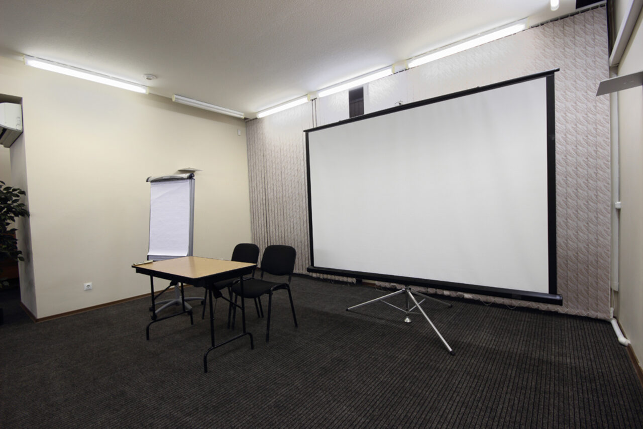 Арендовать Оборудованный конференц-зал