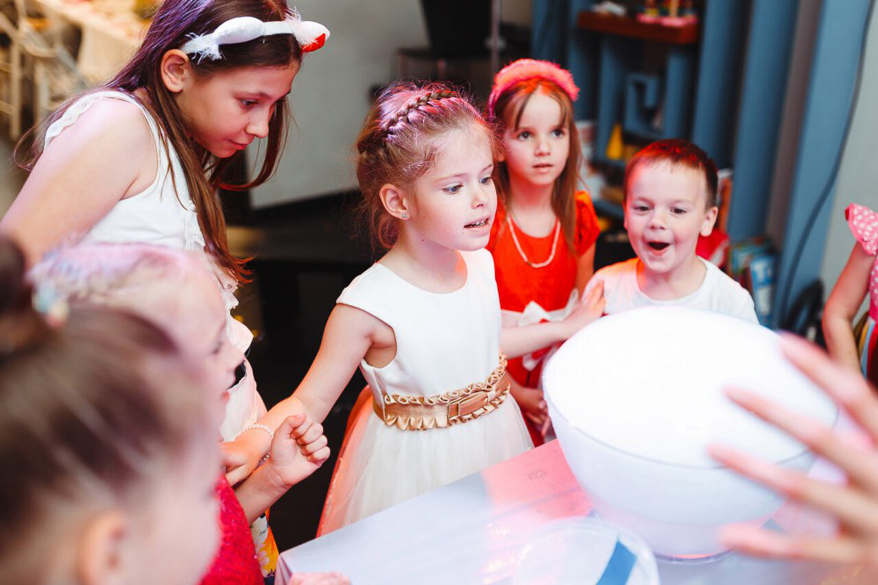 Арендовать НеВзрослые. Стильное семейное пространство