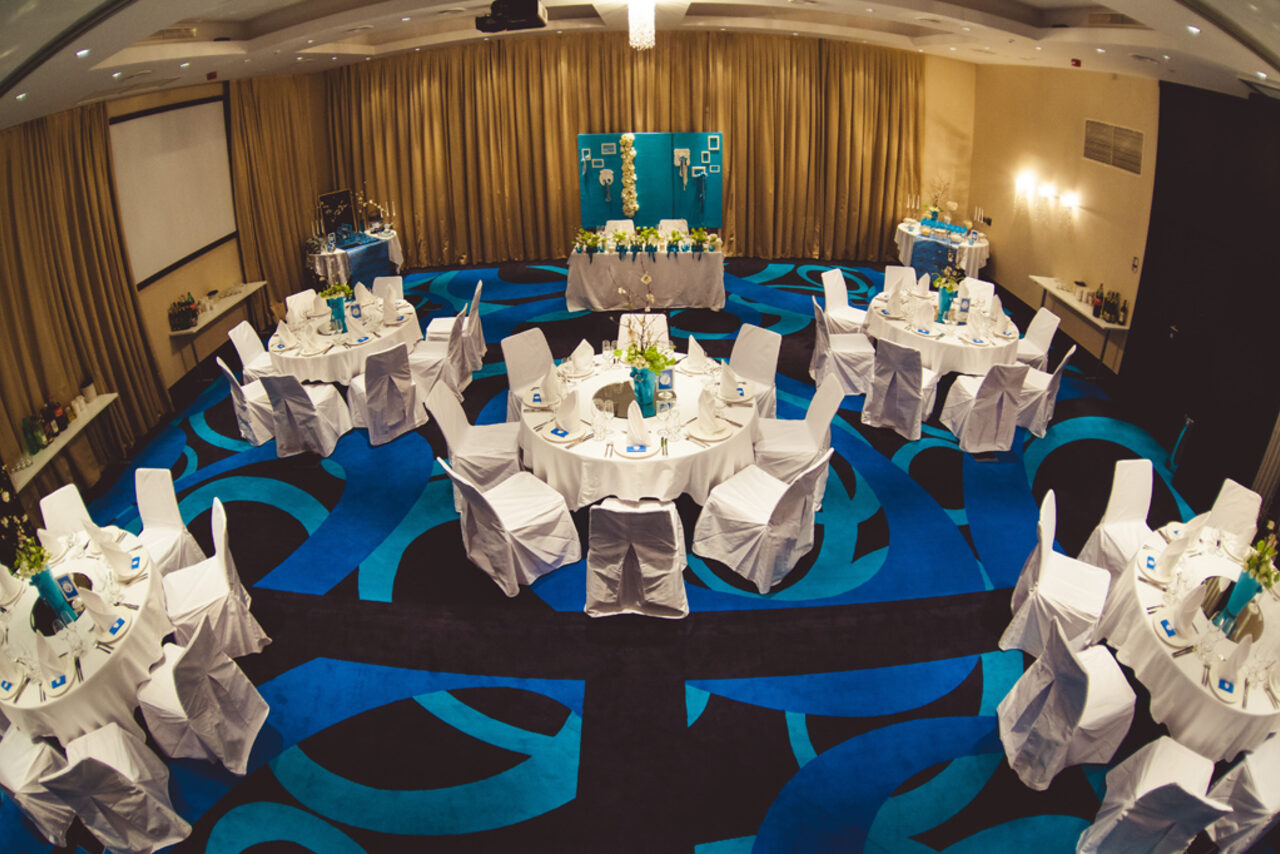 Арендовать Radisson Blu